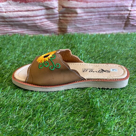 Women's Genuine Leather Brown Sandals with Sunflower Details Handmade in Mexico - Picture 3 of 7